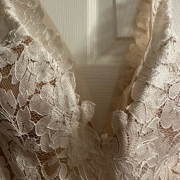 Wedding Gown - Picture 10 of 15